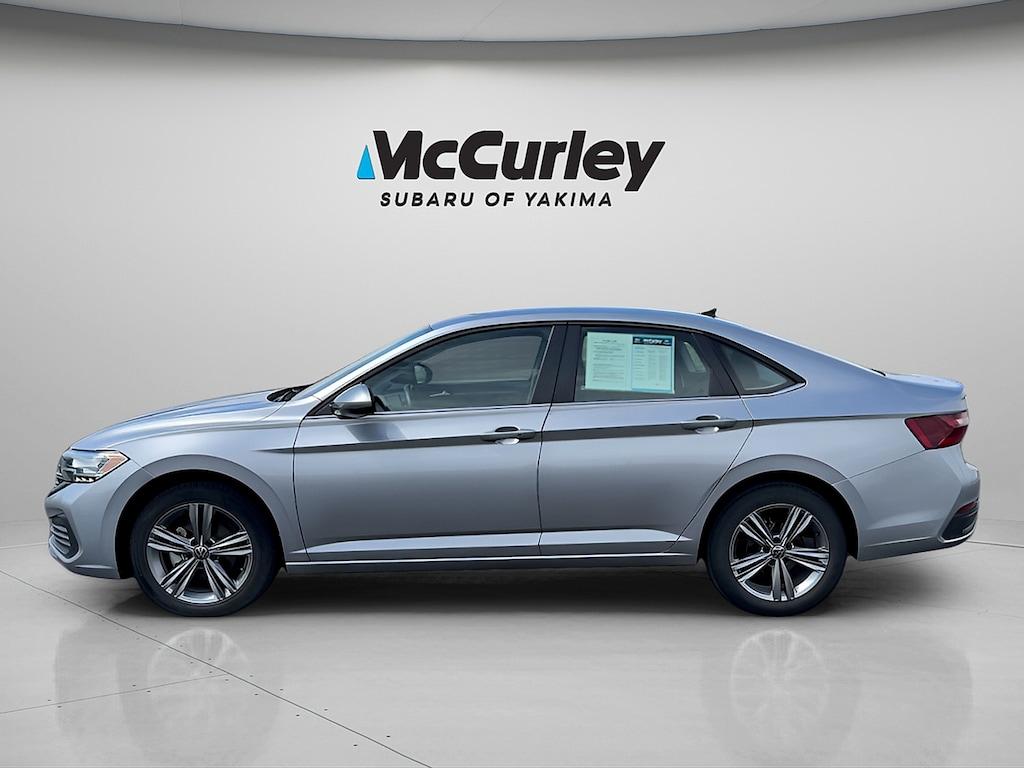 Used 2024 Volkswagen Jetta 1.5T SE Sedan