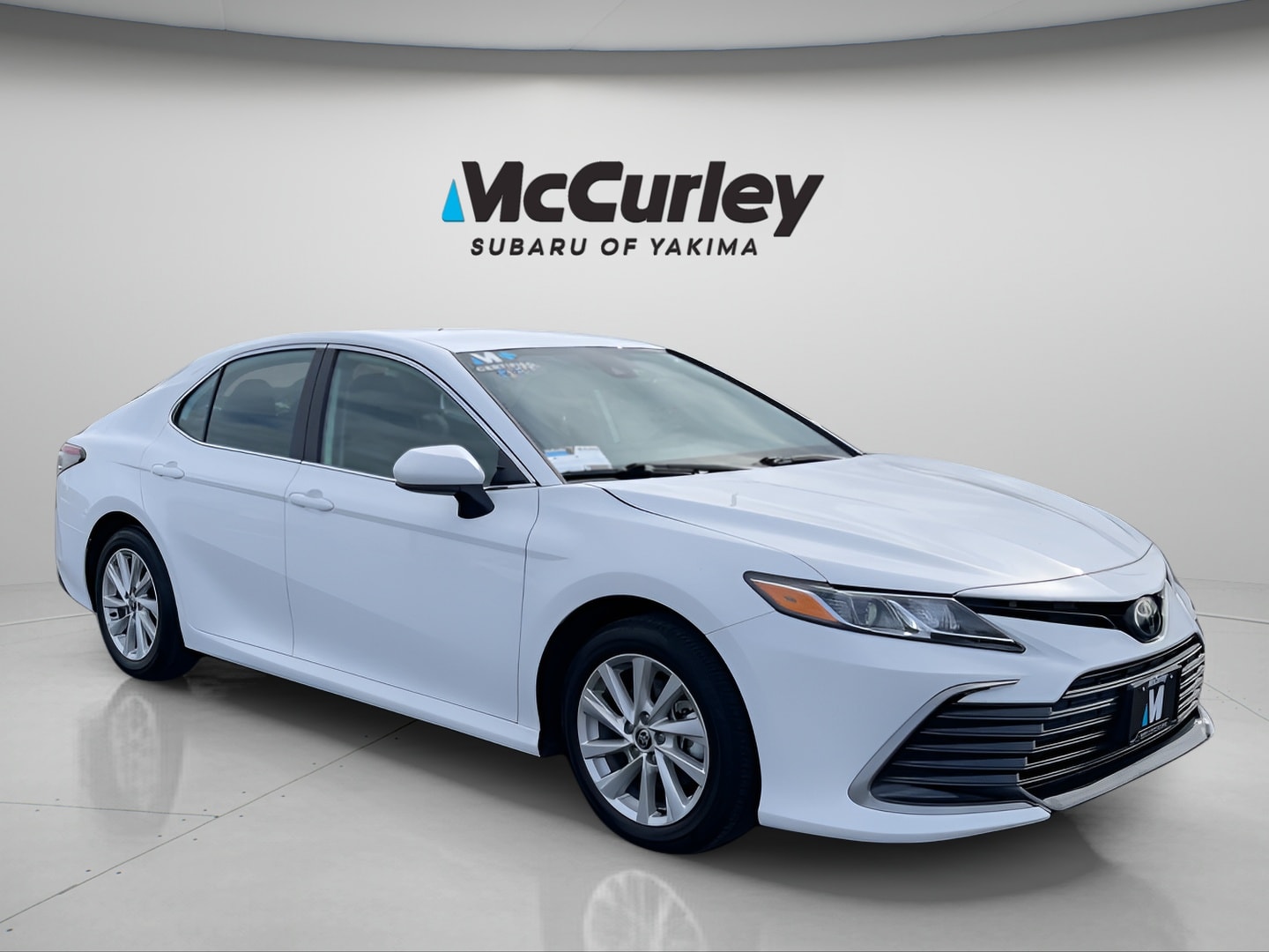 2024 Toyota Camry LE - Photo 7