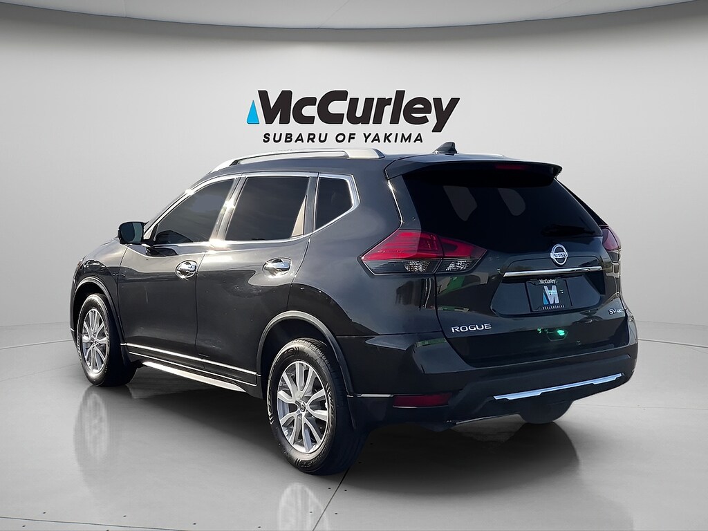 Used 2017 Nissan Rogue SV SUV