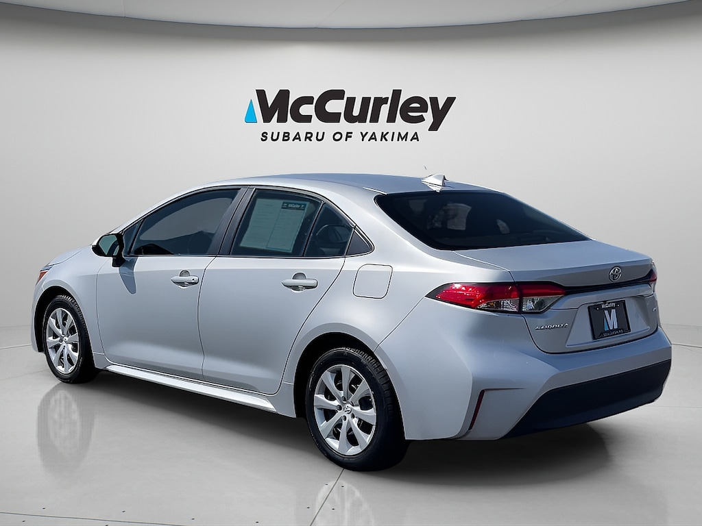 Used 2024 Toyota Corolla LE Sedan