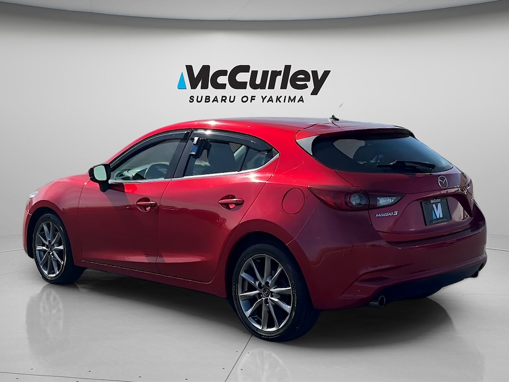 Used 2018 Mazda Mazda3 Hatchback Touring Hatchback