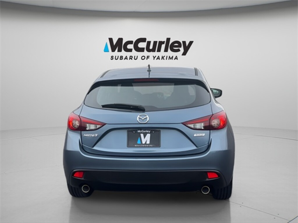 Used 2016 Mazda Mazda3 i Sport Hatchback