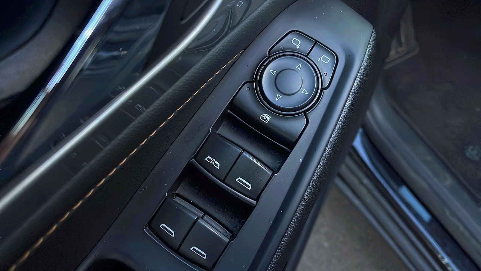 2021 Chevrolet Traverse 2FL - Photo 21