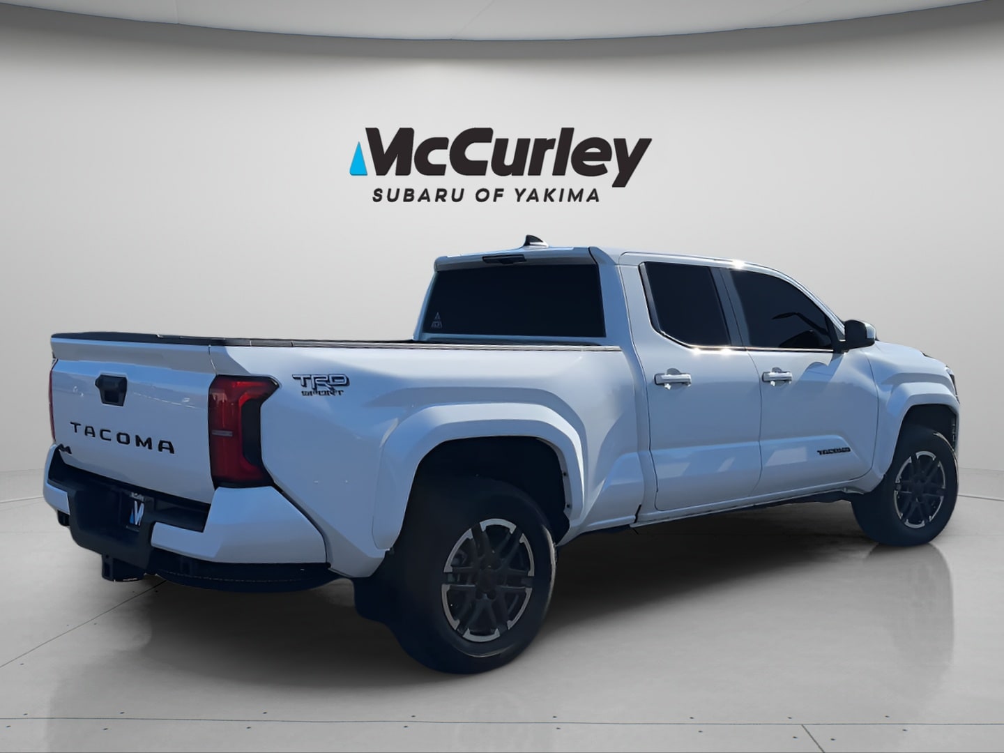 2024 Toyota Tacoma TRD Sport - Photo 6
