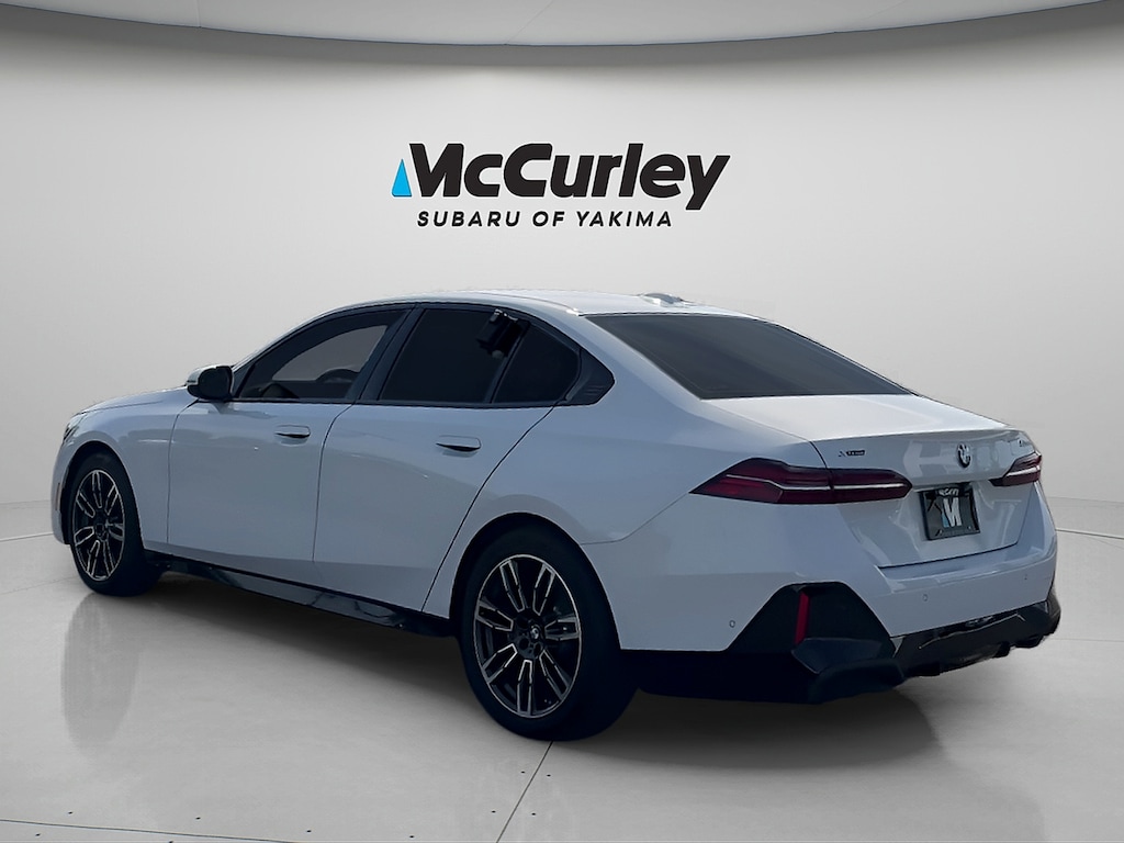 Used 2025 BMW 530i xDrive Sedan