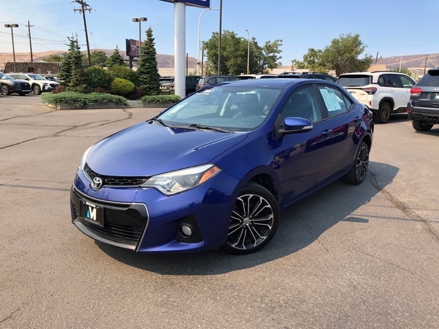 Used 2014 Toyota Corolla S Plus with VIN 5YFBURHE1EP176814 for sale in Yakima, WA