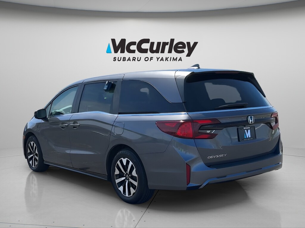 Used 2025 Honda Odyssey EX-L Van