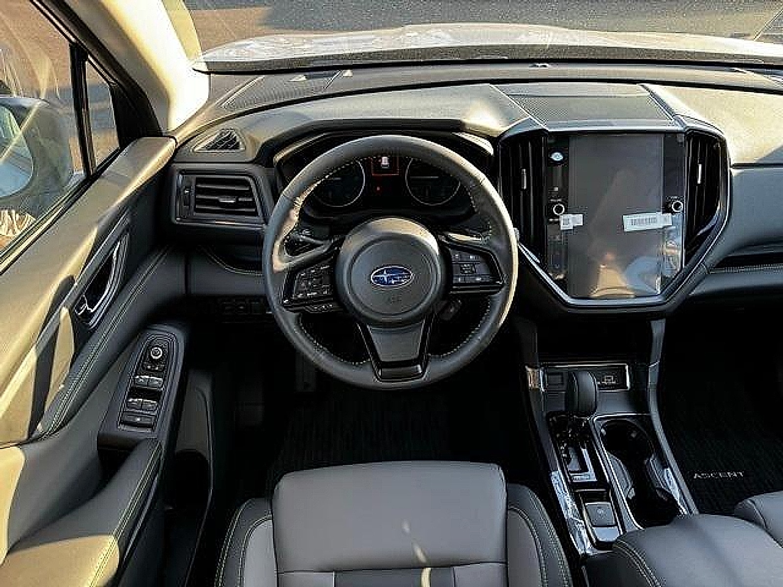 2025 Subaru Ascent Onyx Edition-Premium's photo