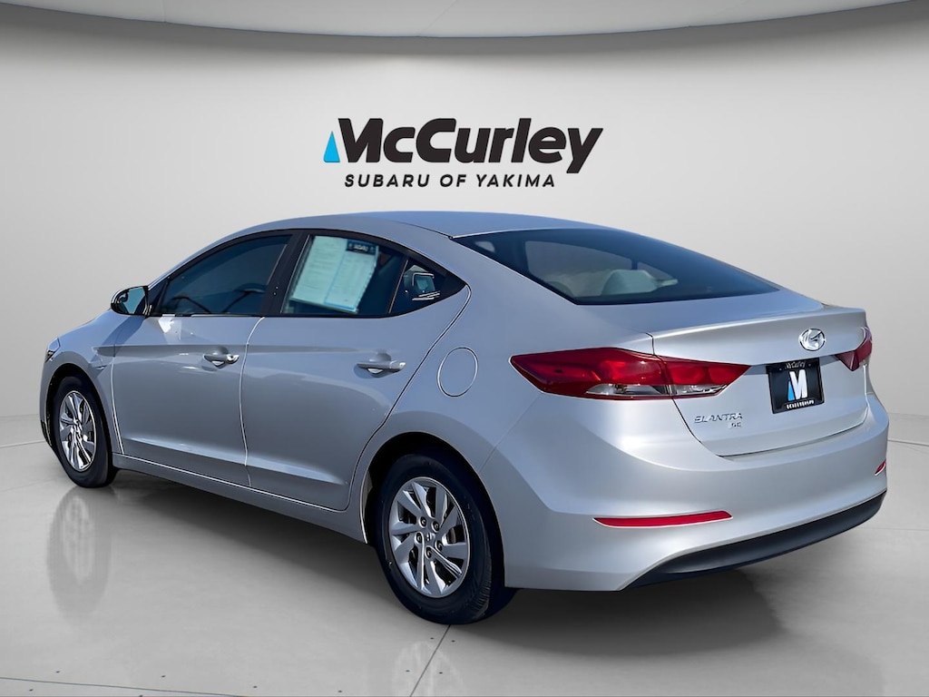 Used 2018 Hyundai Elantra SE Sedan