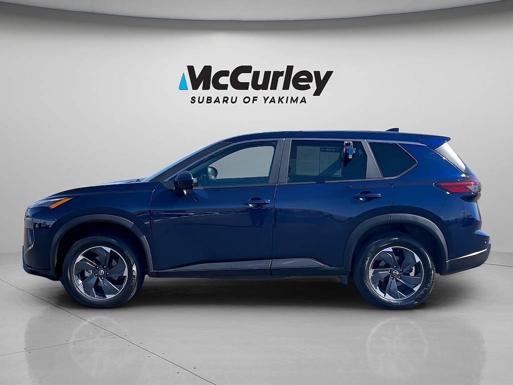 Used 2024 Nissan Rogue SV Intelligent AWD SUV