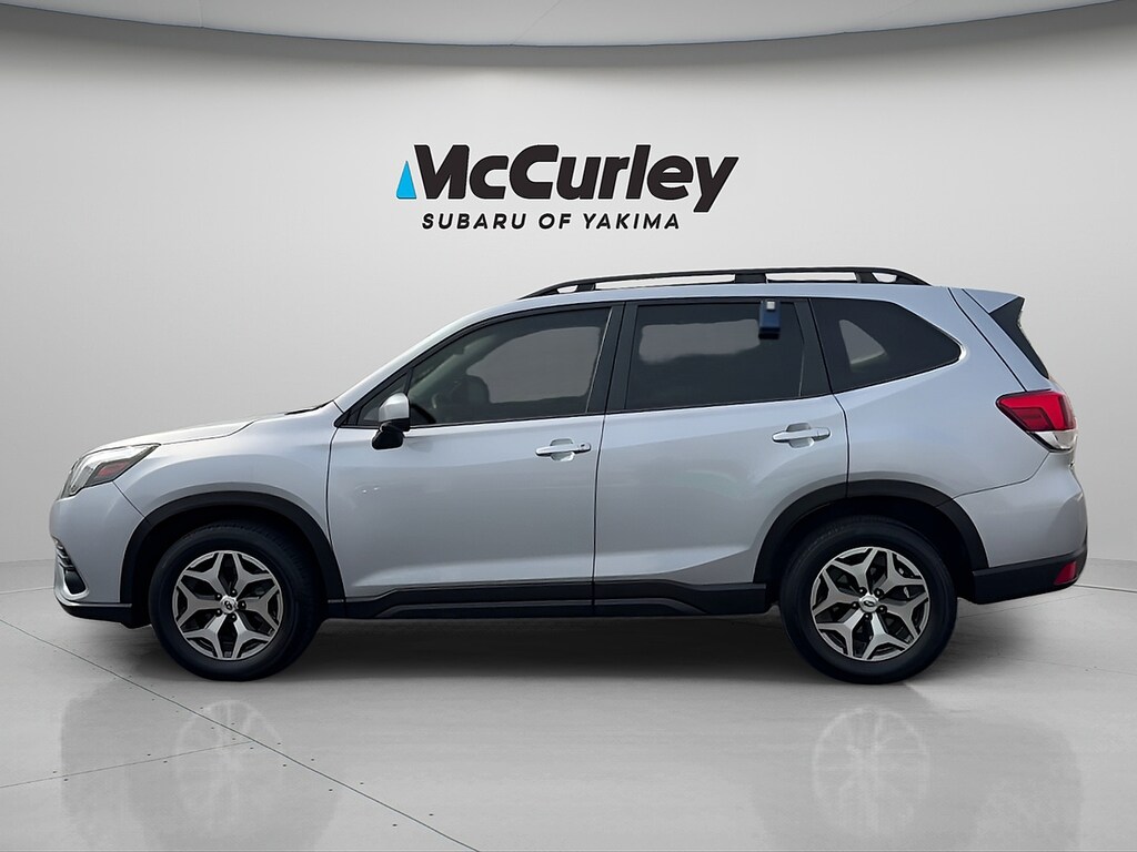 Used 2022 Subaru Forester Premium SUV