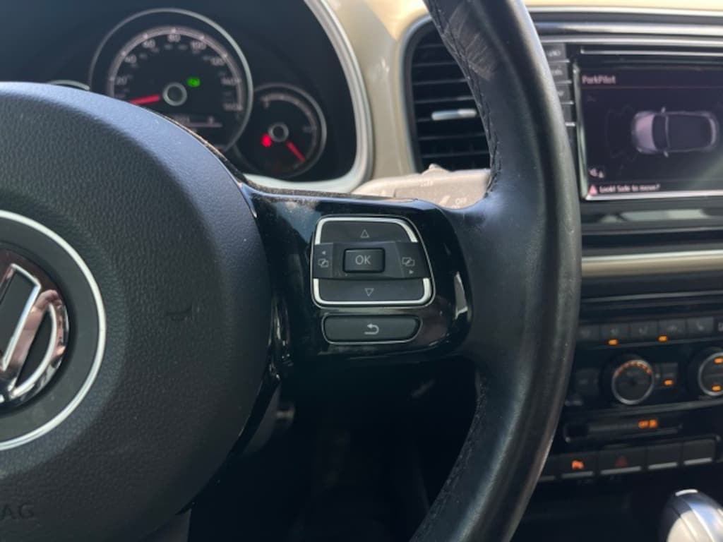 Used 2019 Volkswagen Beetle Convertible 2.0T Final Edition SEL Convertible