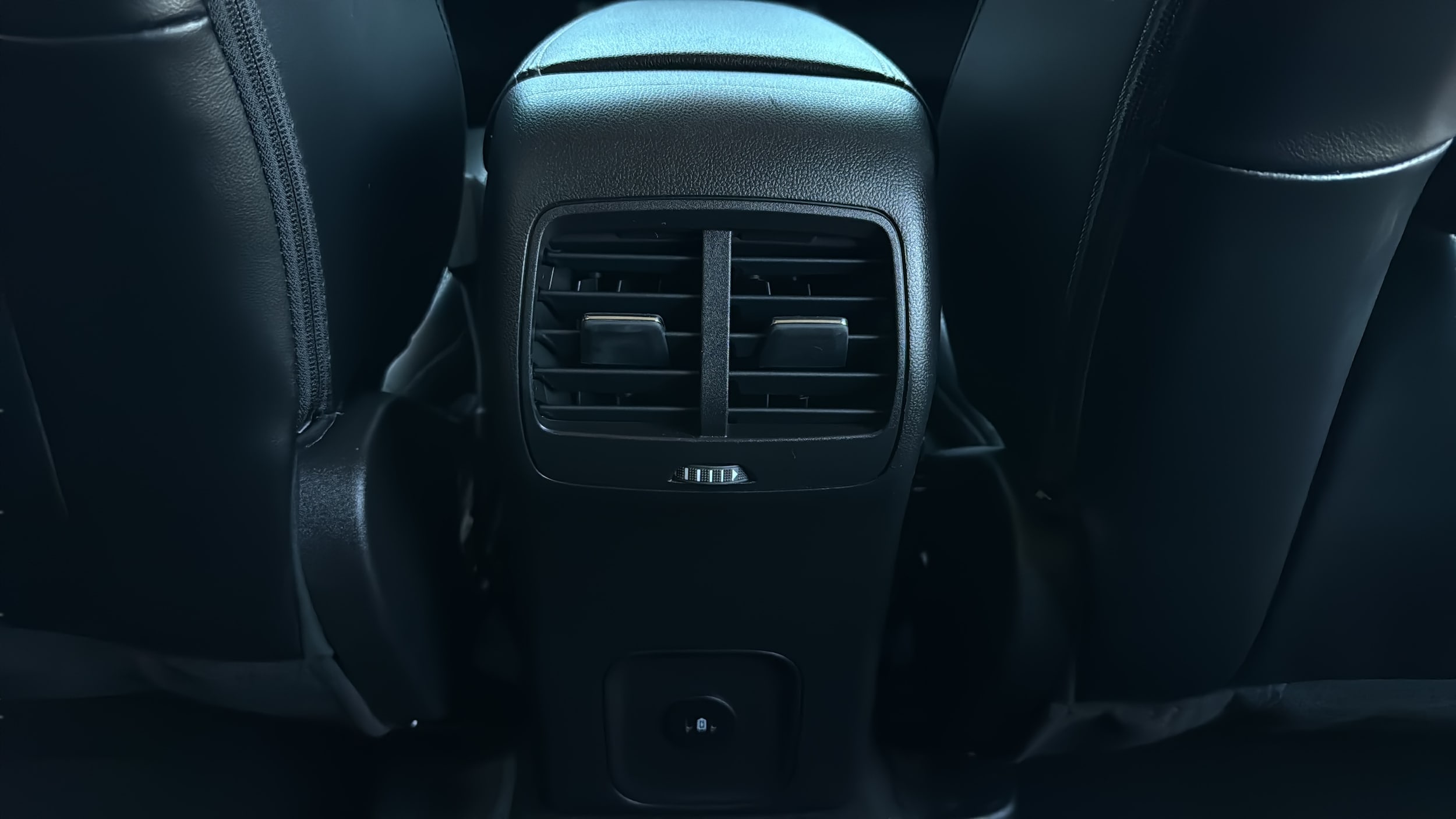 2023 Ford Escape Platinum - Photo 23
