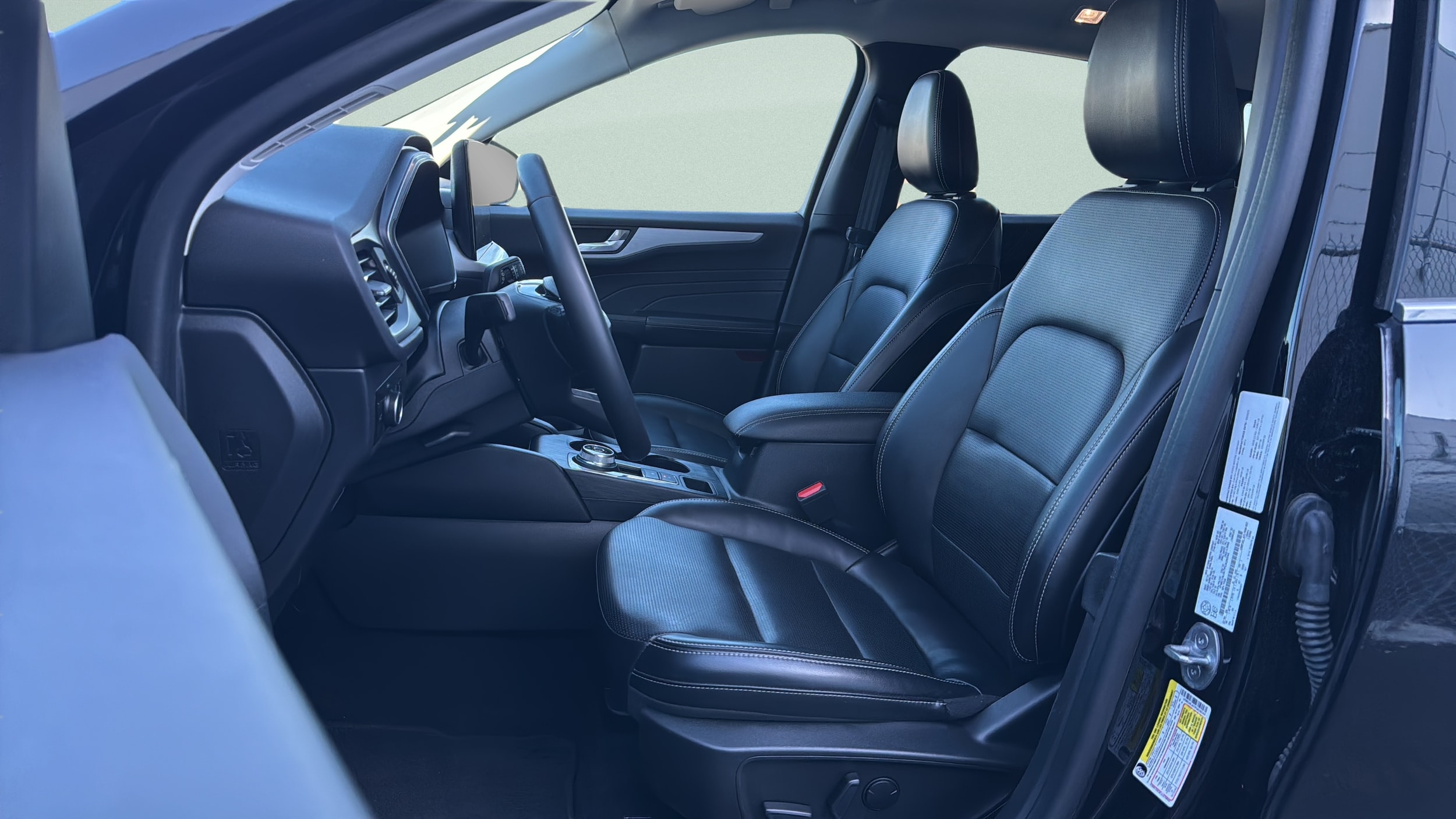 2023 Ford Escape Platinum - Photo 19
