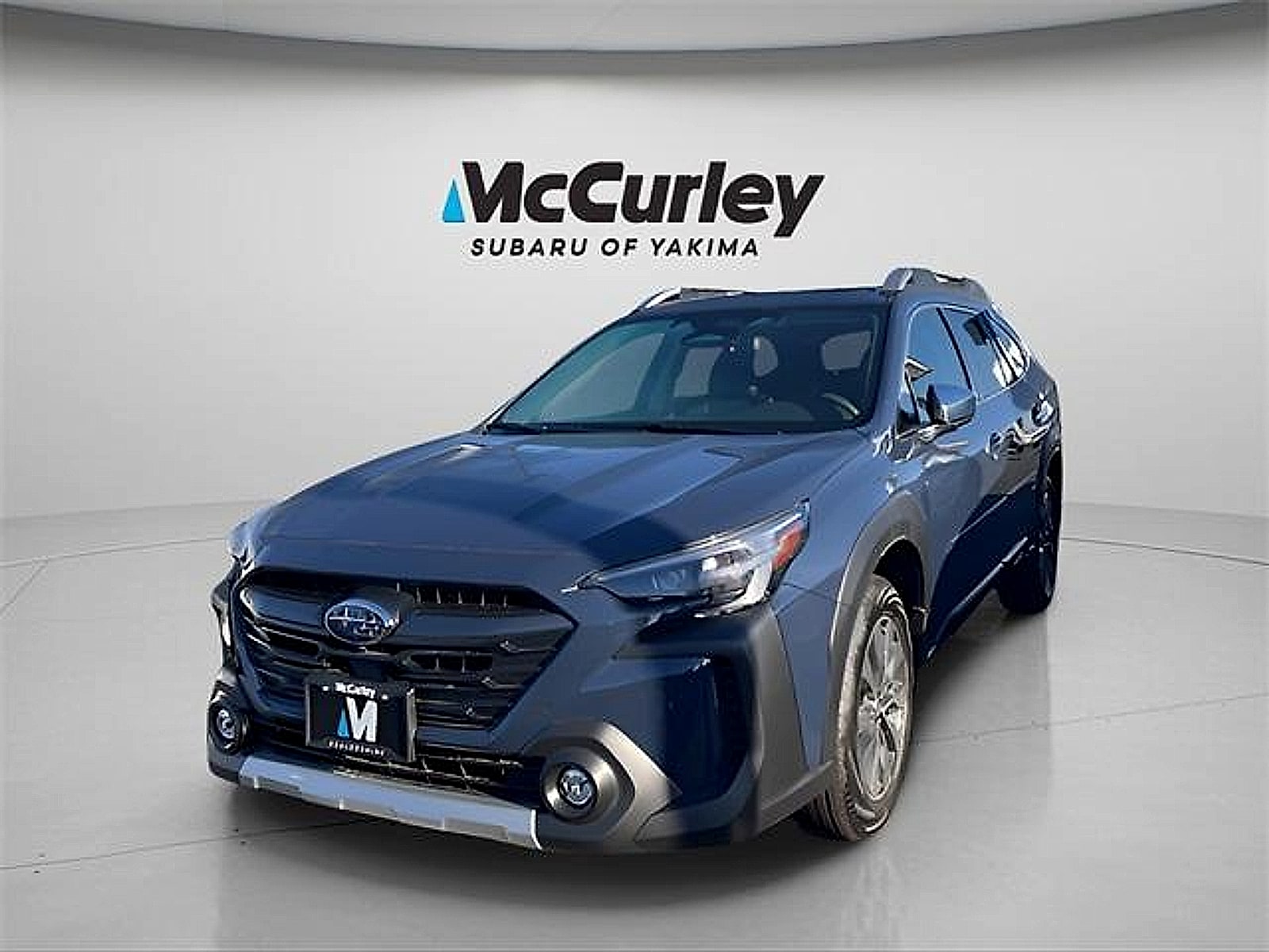 2025 Subaru Outback Touring's photo