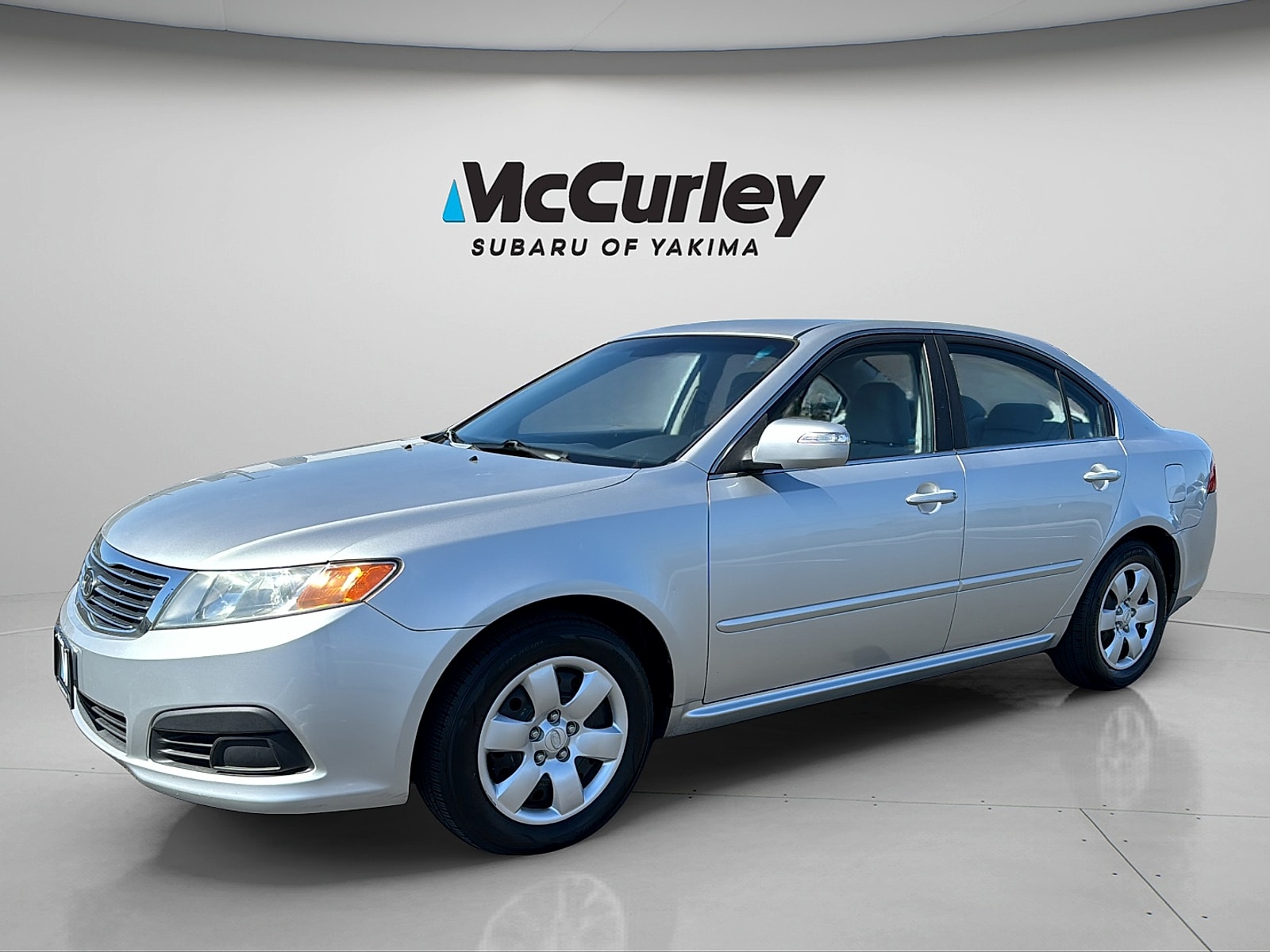 Used 2009 Kia Optima LX with VIN KNAGE228995323166 for sale in Union Gap, WA