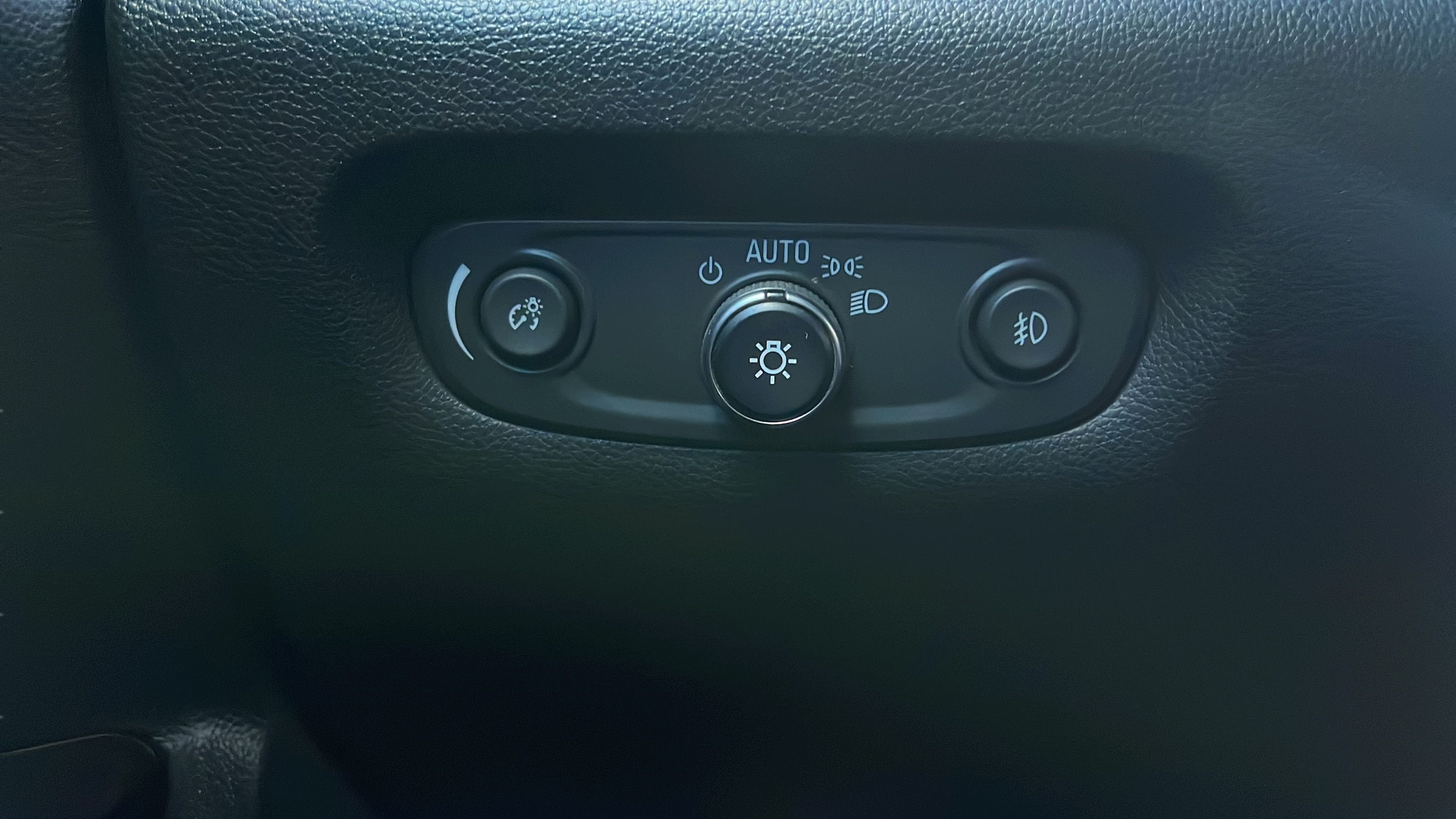 2021 Chevrolet Traverse 2FL - Photo 20