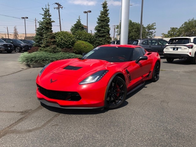 Used 2019 Chevrolet Corvette 2LT with VIN 1G1YY2D76K5123461 for sale in Yakima, WA