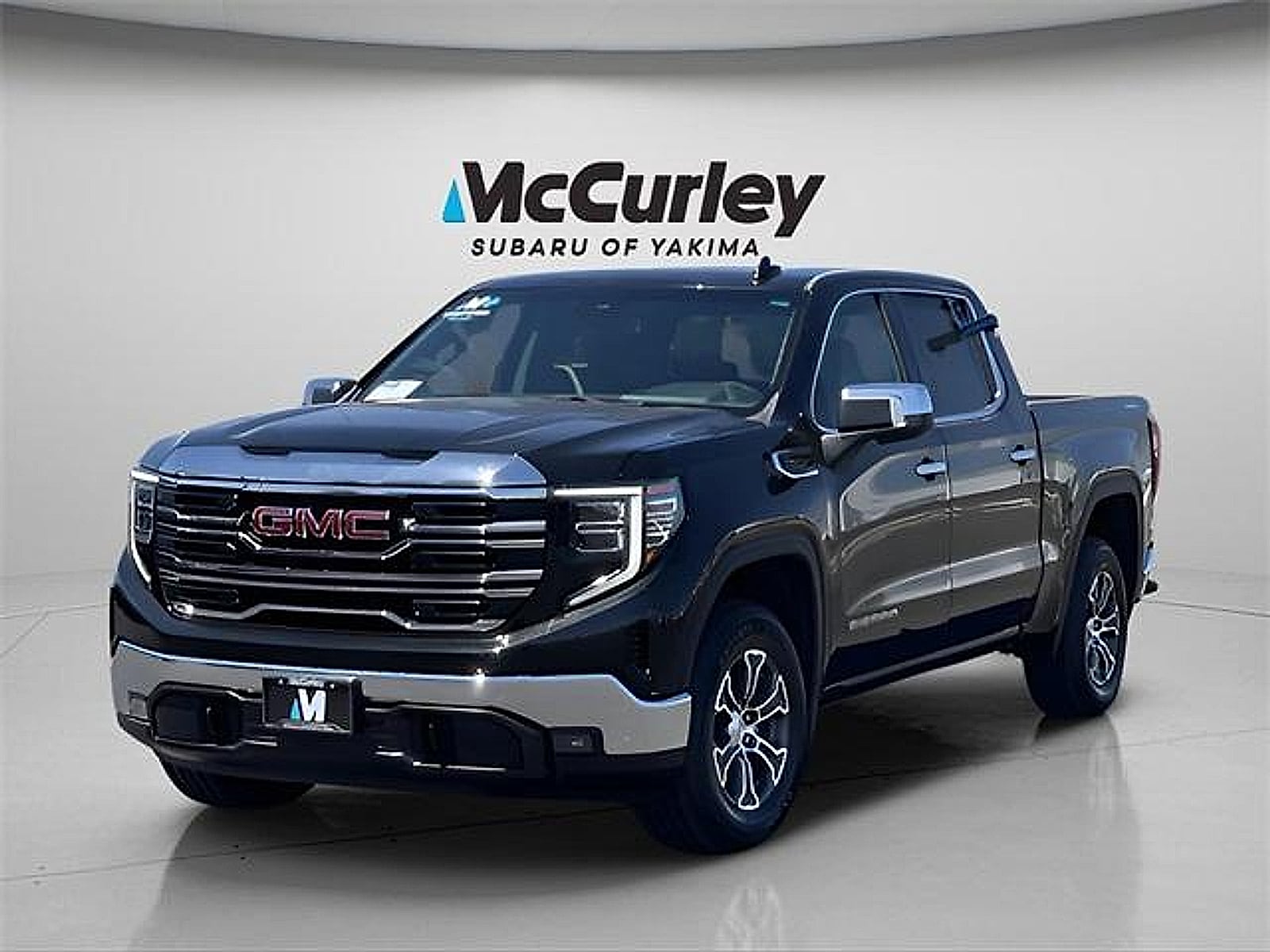 2024 GMC Sierra 1500 SLT's photo
