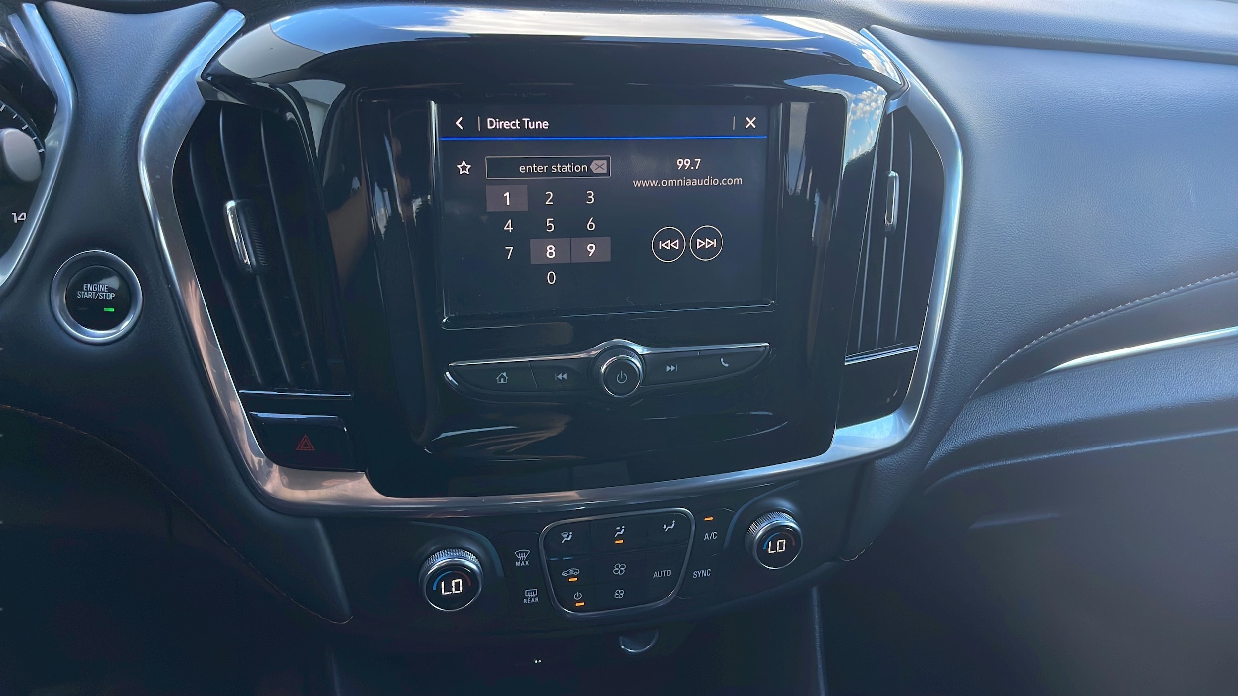 2021 Chevrolet Traverse 2FL - Photo 16