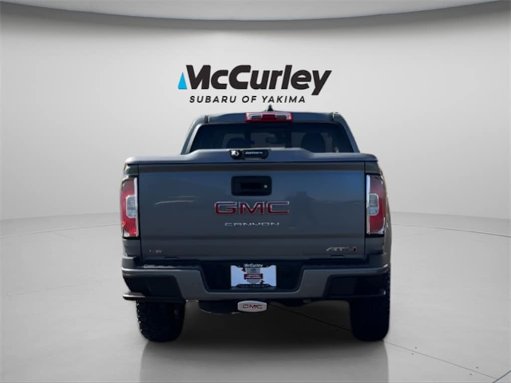 Used 2022 GMC Canyon AT4 w/Leather Truck