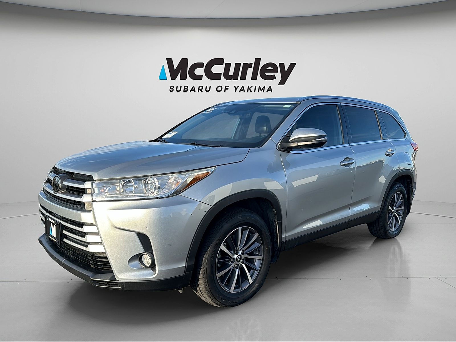 Used 2019 Toyota Highlander XLE SUV