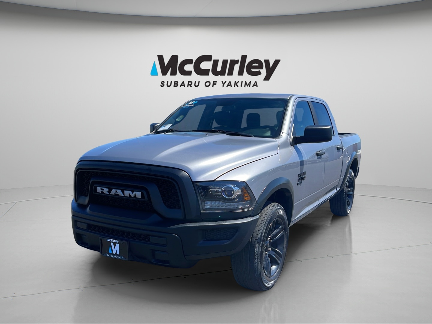 2024 RAM 1500 Classic Warlock 4x4 Crew Cab 5'7's photo