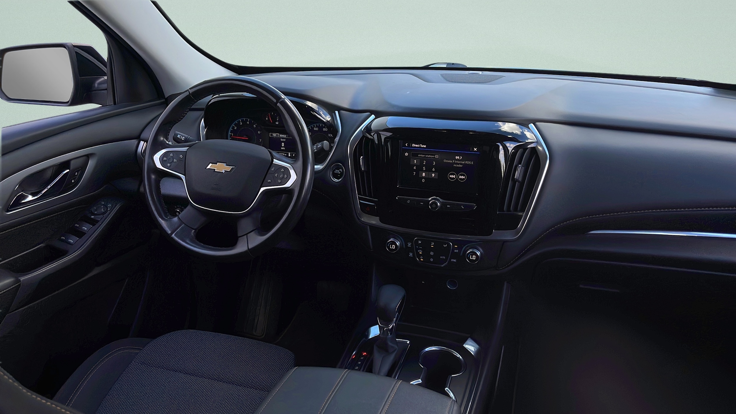 2021 Chevrolet Traverse 2FL - Photo 26
