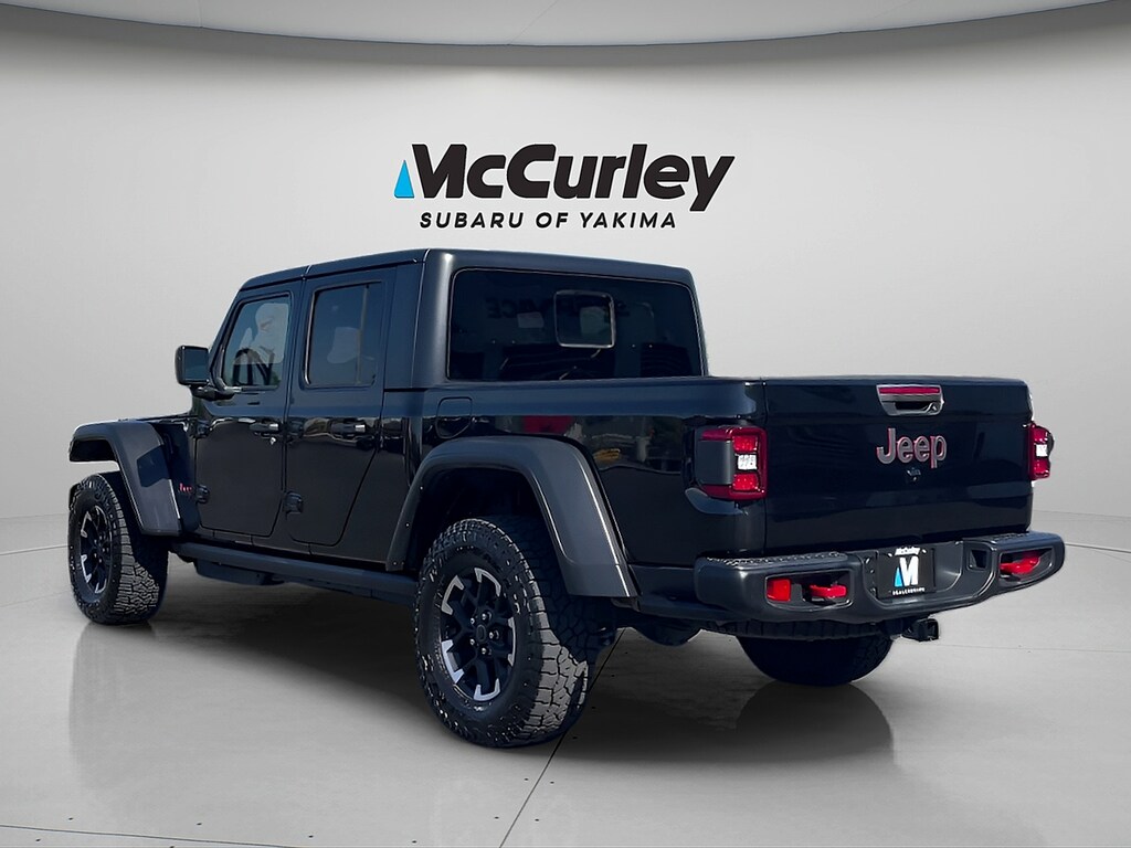 Used 2026 Jeep Gladiator Rubicon 4x4 Truck Crew Cab