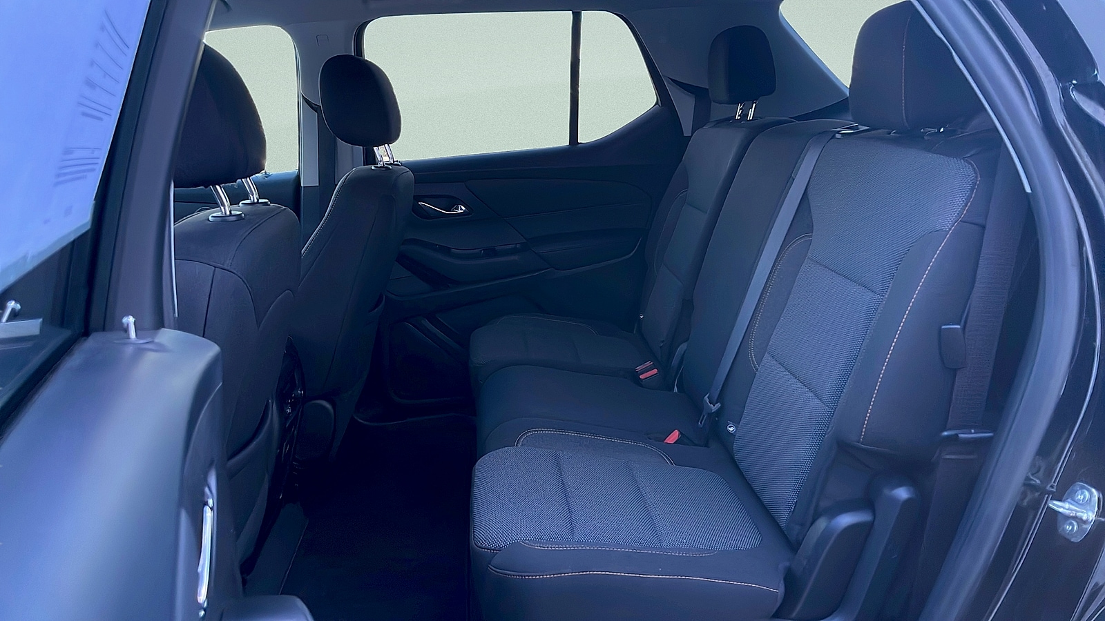 2021 Chevrolet Traverse 2FL - Photo 23