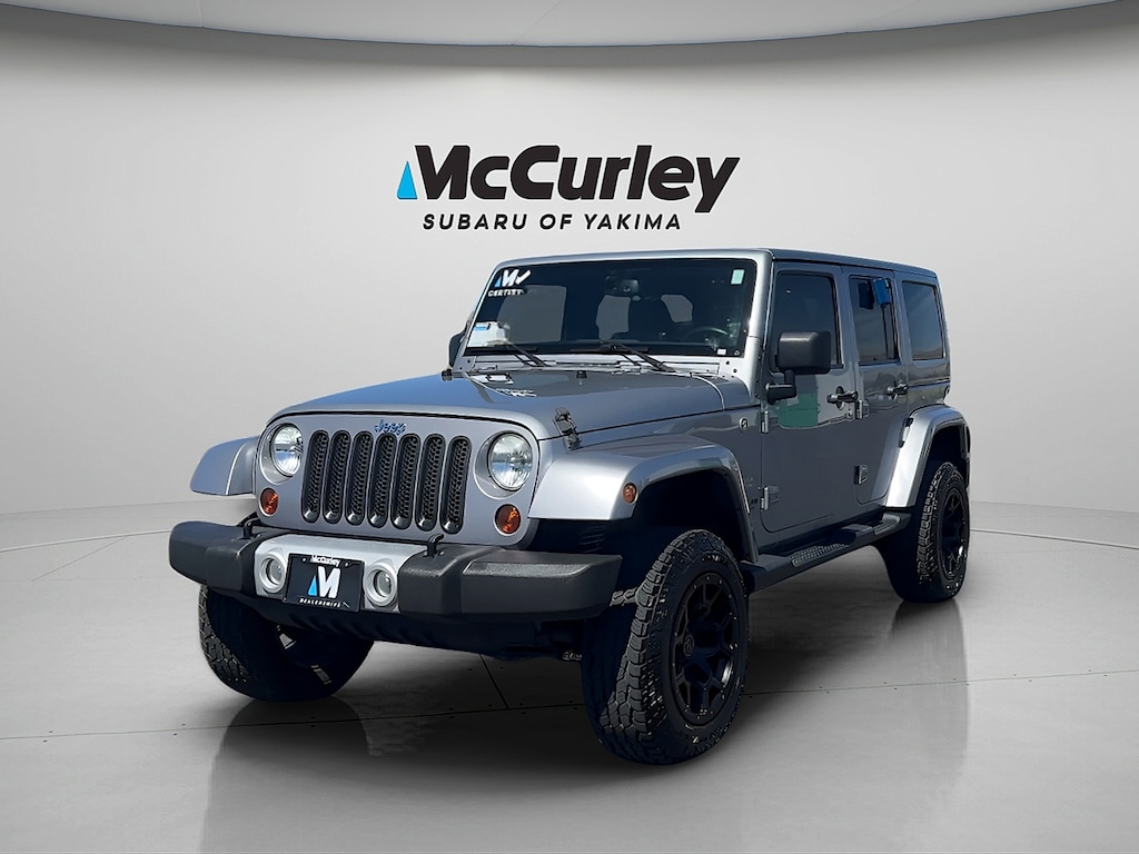 Used 2013 Jeep Wrangler Unlimited Sahara SUV