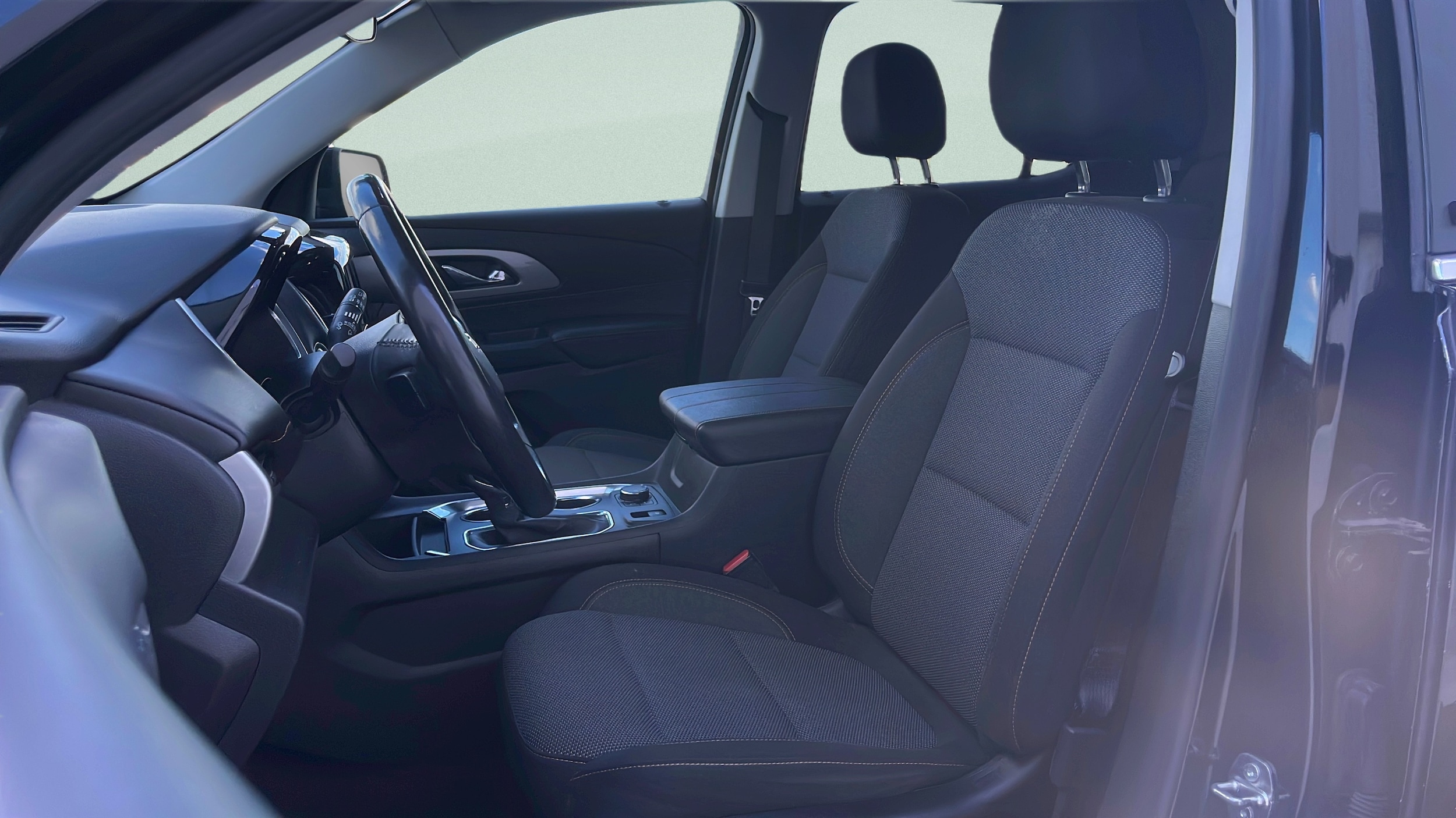 2021 Chevrolet Traverse 2FL - Photo 22