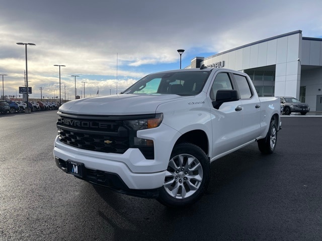 Used 2022 Chevrolet Silverado 1500 Custom with VIN 3GCPDBEK5NG681106 for sale in Union Gap, WA