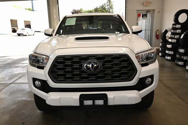 Used 2020 Toyota Tacoma TRD Sport with VIN 3TMCZ5AN9LM308084 for sale in Marion, OH