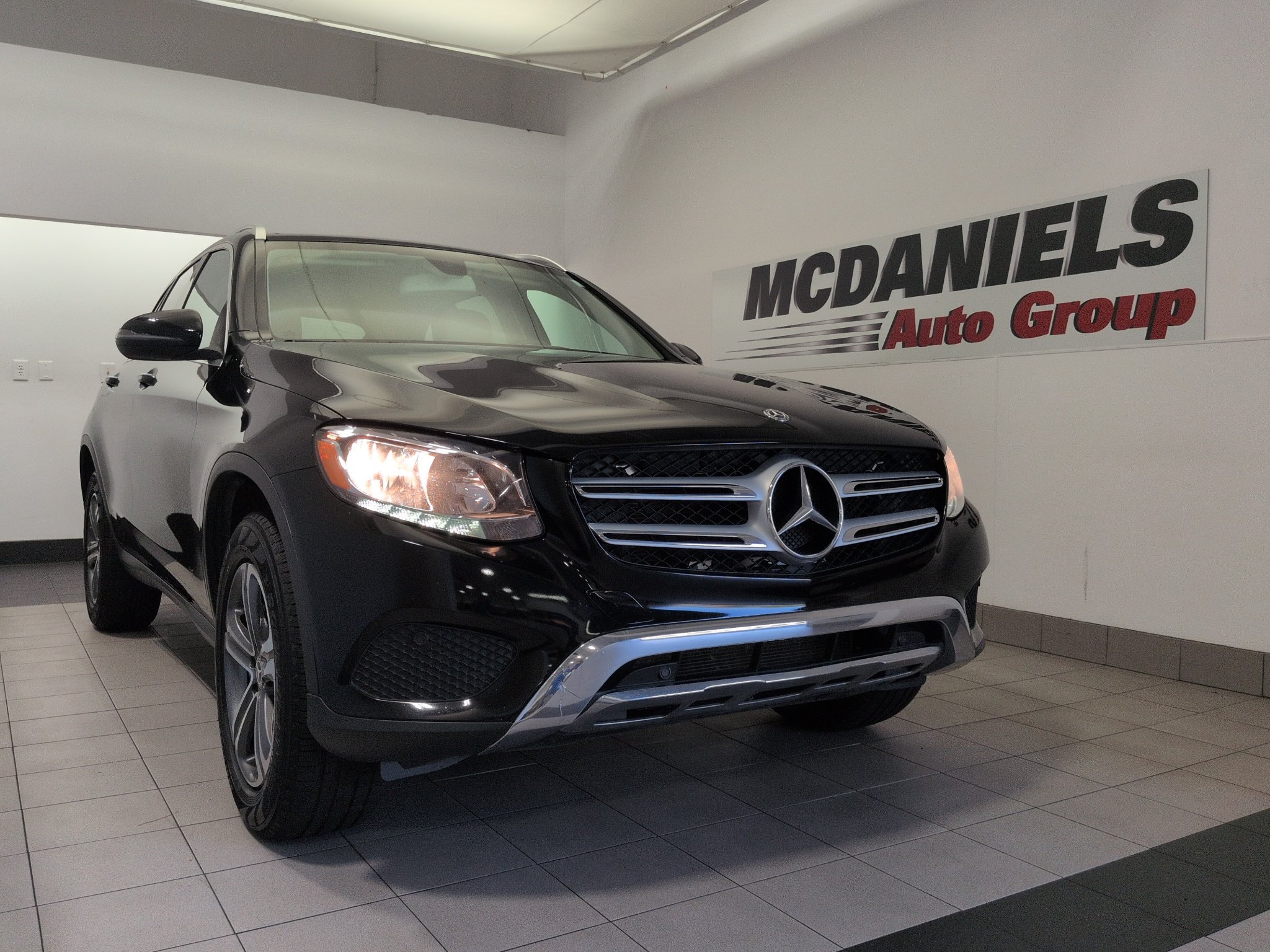  Mercedes-Benz GLC 300
