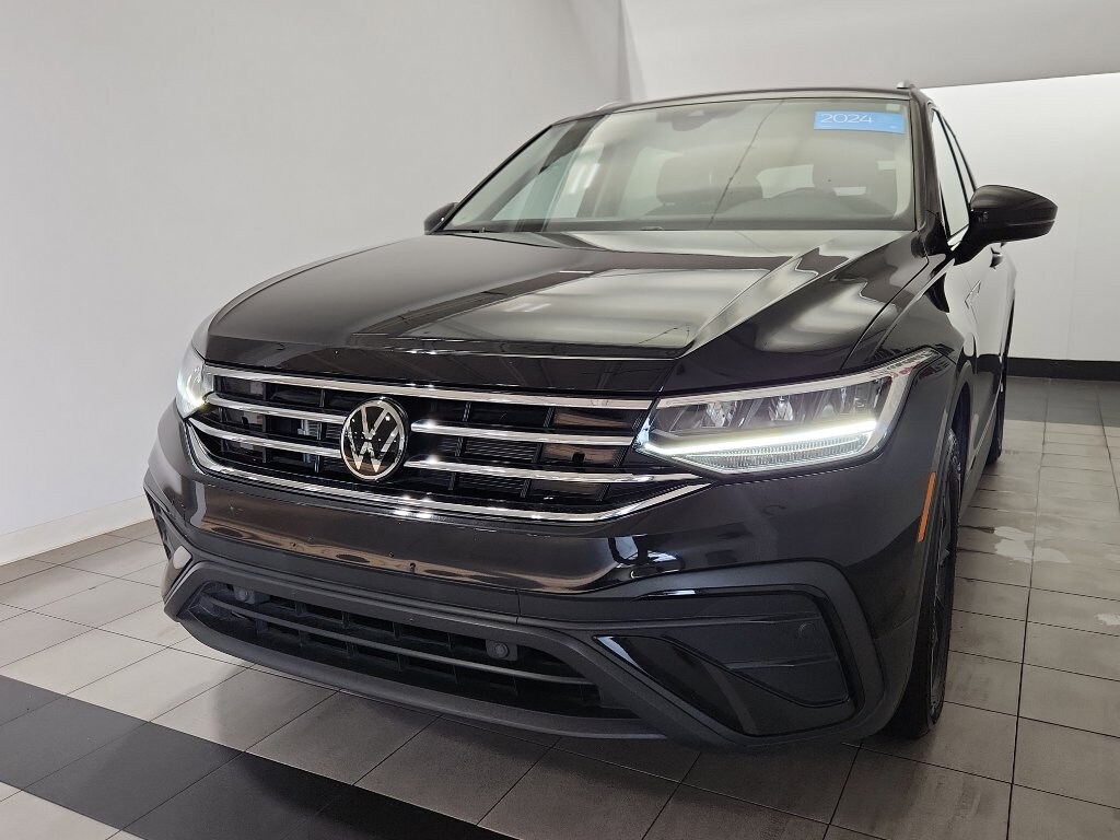 Certified 2024 Volkswagen Tiguan 2.0T SE SUV