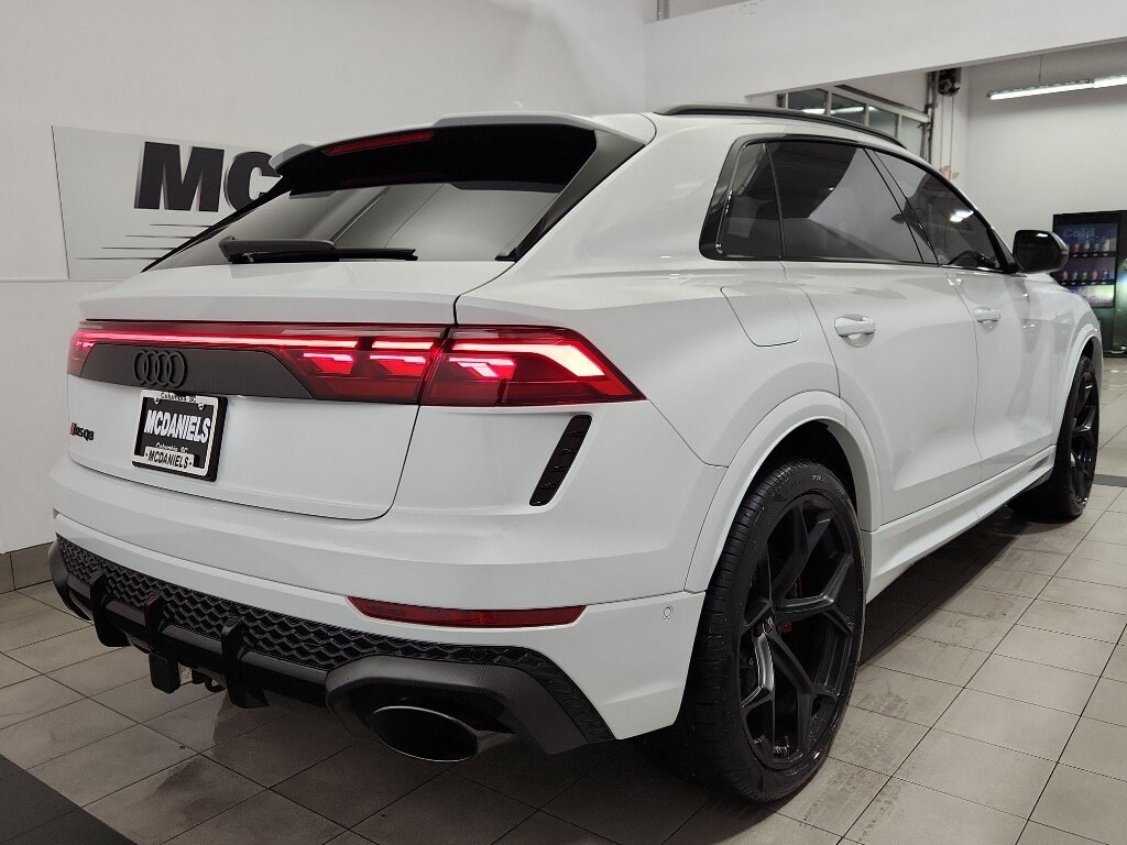 Used 2025 Audi RS Q8 4.0T performance SUV