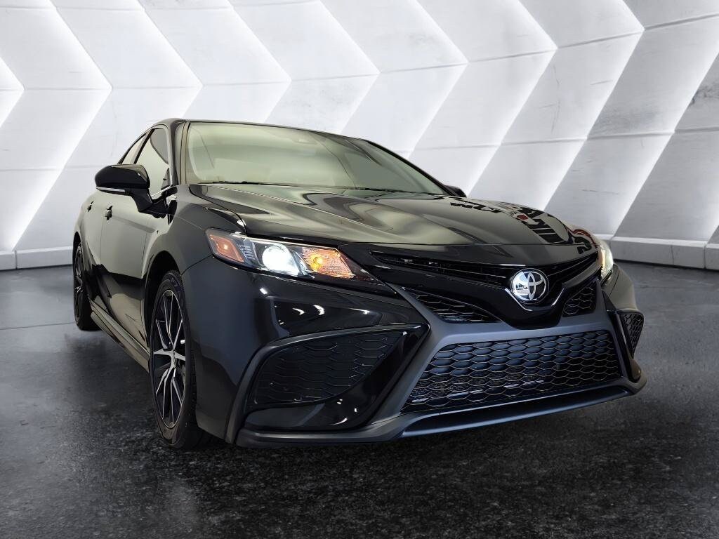 Used 2023 Toyota Camry SE Sedan