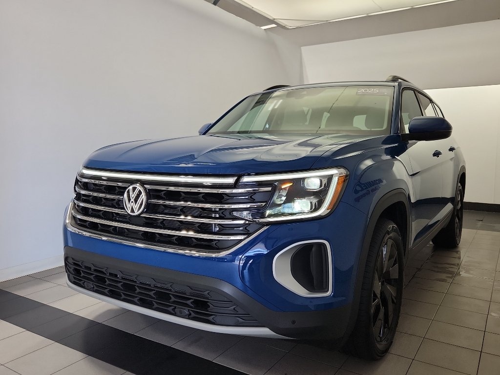 Certified 2025 Volkswagen Atlas 2.0T SE w/Technology SUV