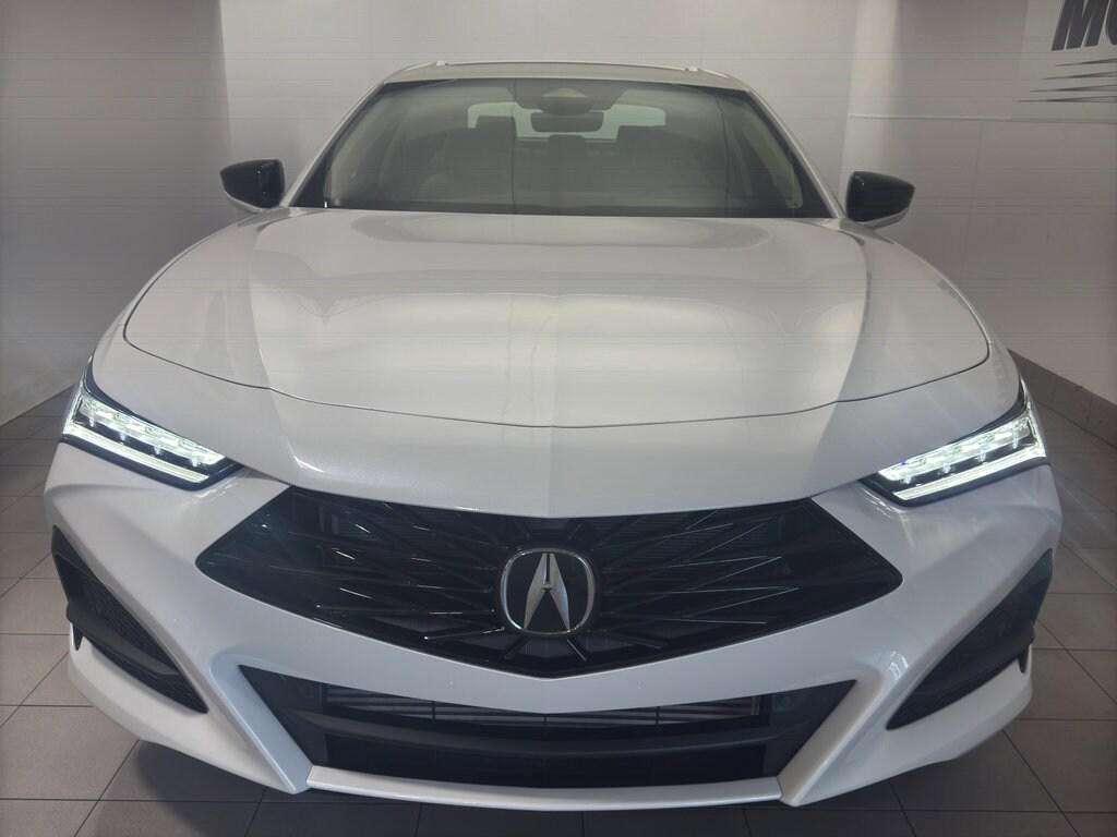 2025 Acura TLX Technology photo 3