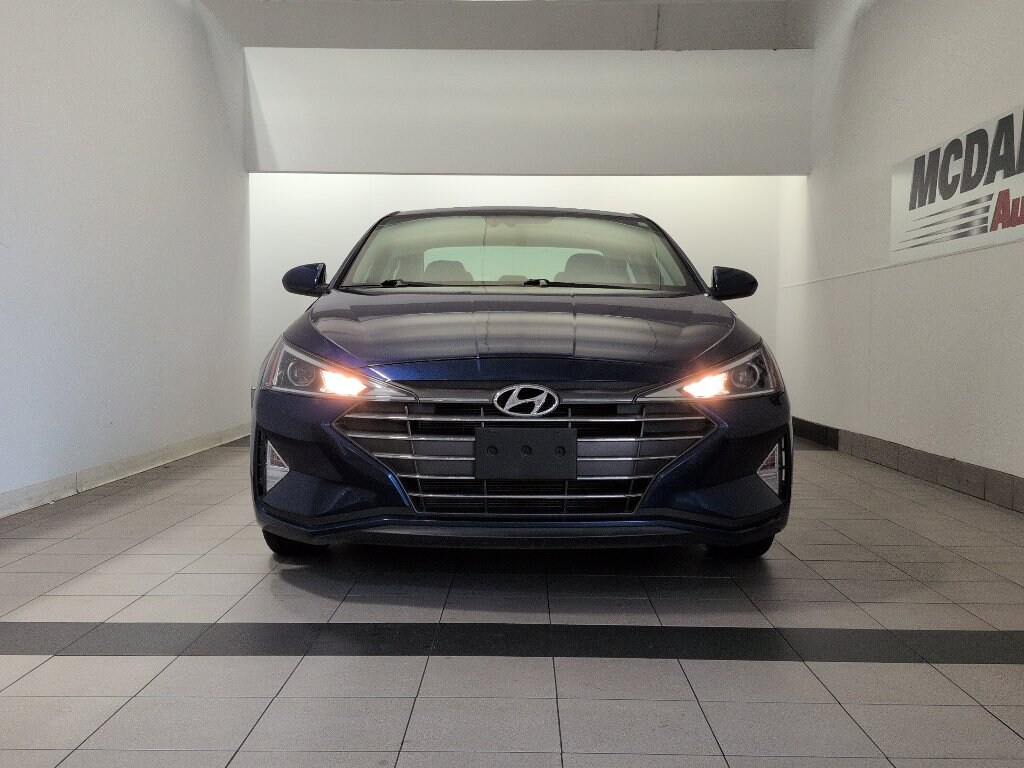 Used 2020 Hyundai Elantra SE Sedan