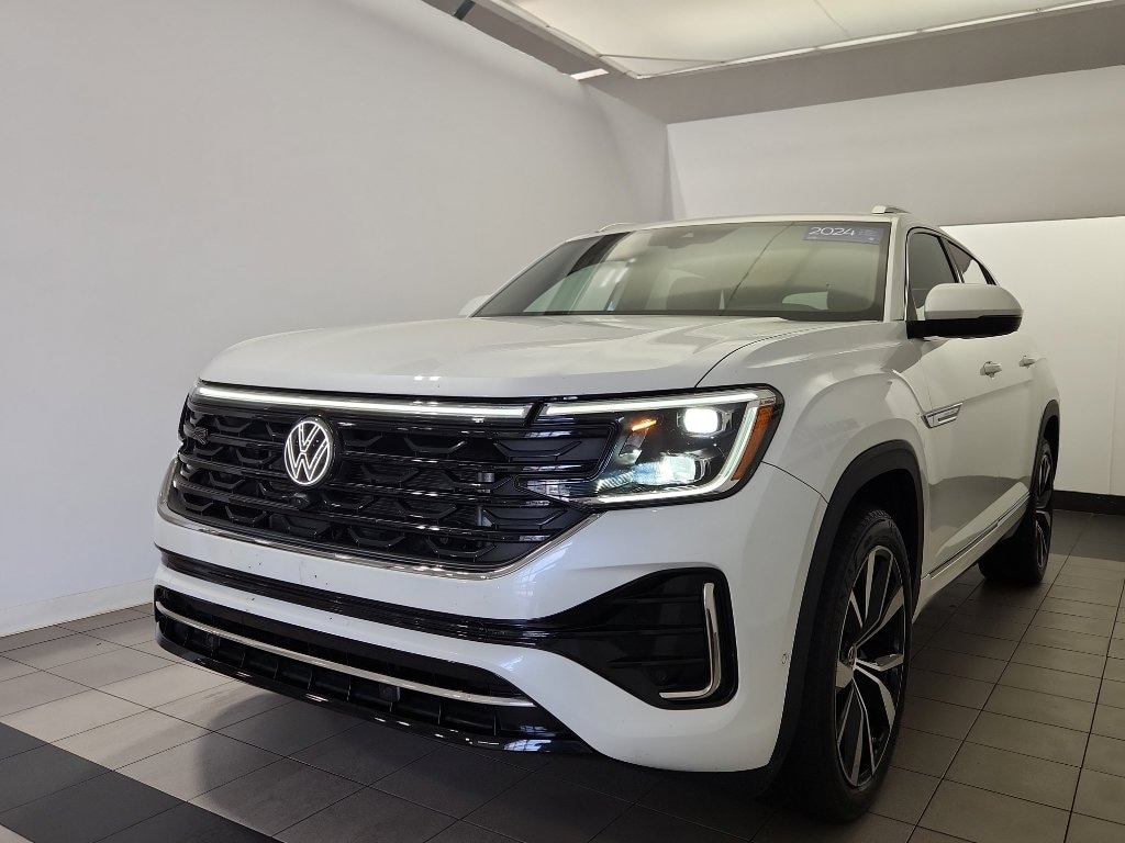 Certified 2024 Volkswagen Atlas Cross Sport 2.0T SEL Premium R-Line SUV
