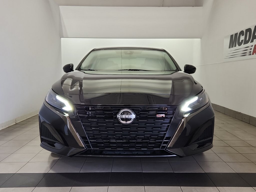 Used 2023 Nissan Altima 2.5 SR Sedan