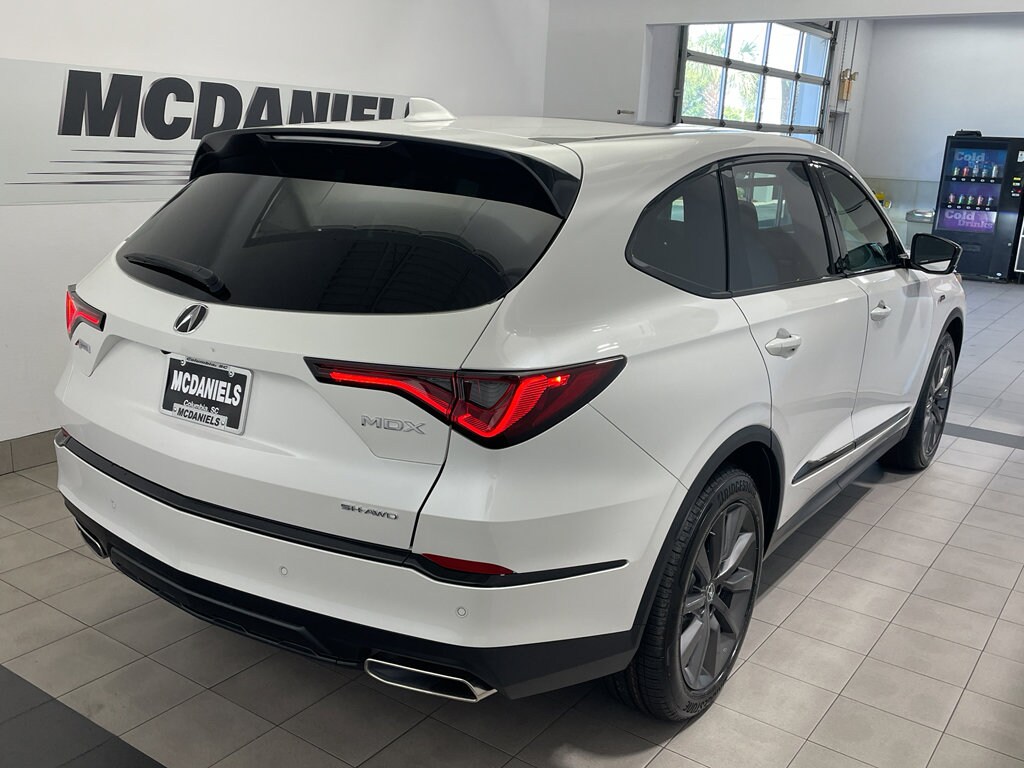 2026 Acura MDX SH-AWD A-Spec photo 3