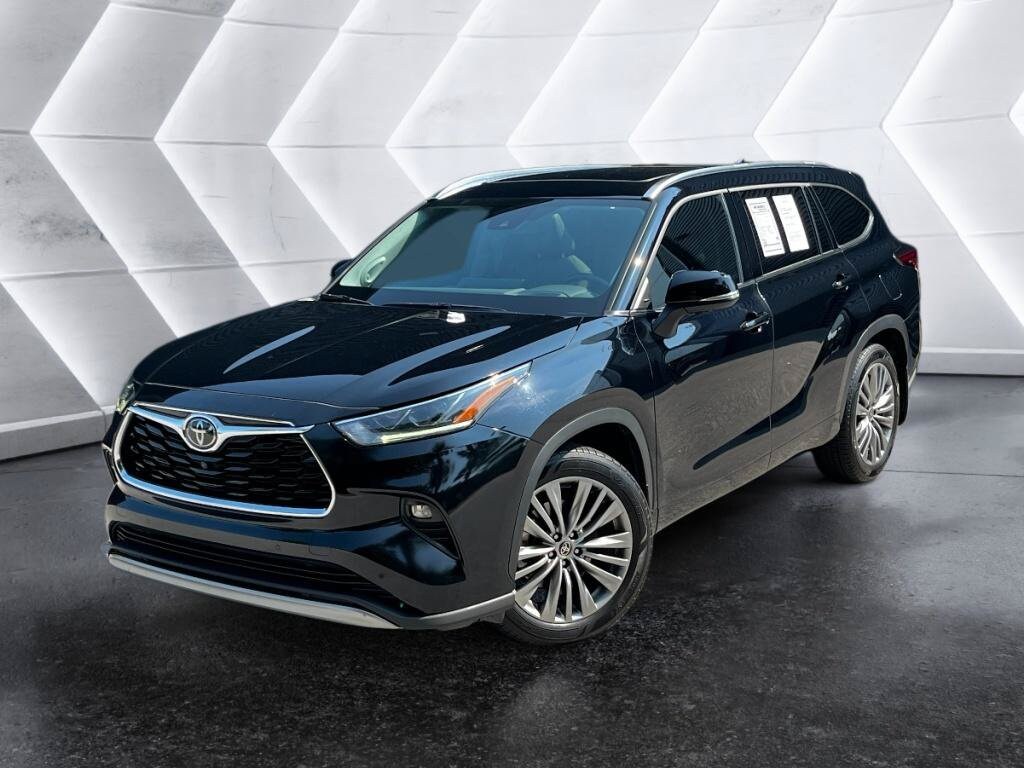 Used 2021 Toyota Highlander Platinum SUV