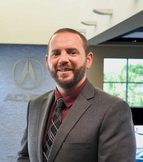Staff member Dex Goodwin from ID_52c972