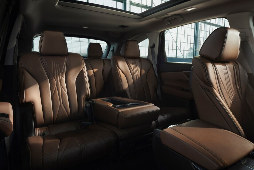 MDX Interior