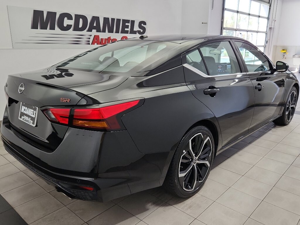 Used 2024 Nissan Altima 2.5 SR Sedan