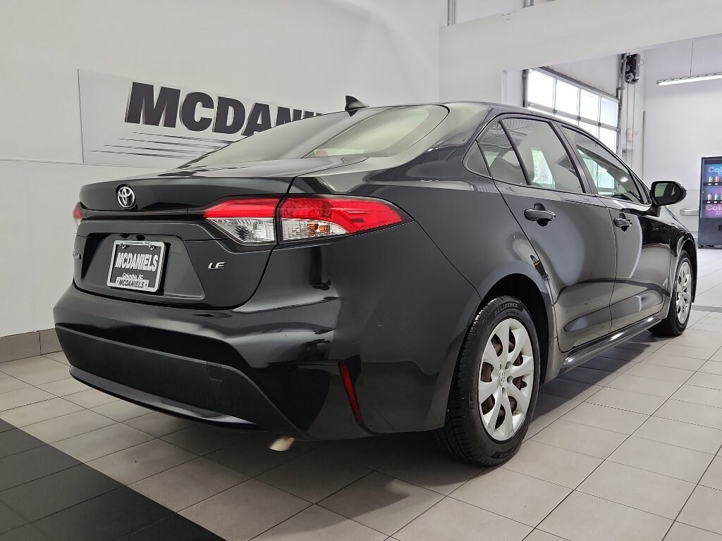 Used 2020 Toyota Corolla LE Sedan