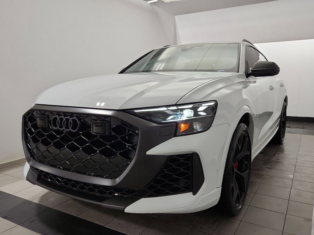 Used 2025 Audi RS Q8 4.0T performance SUV